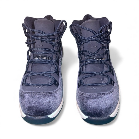 Jordan 11 Retro Midnight Navy - Picture 3 of 5